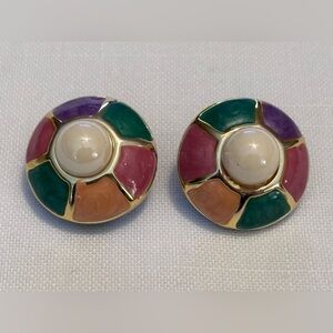 Vintage Multicolor clip on Earrings. No makers mark.